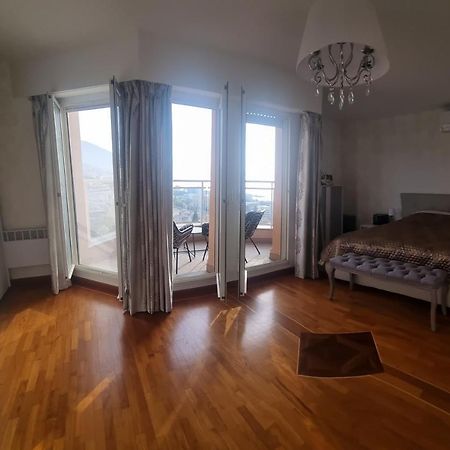 Dernier Etage D'Une Maison Roquebrune-Cap-Martin Exteriör bild